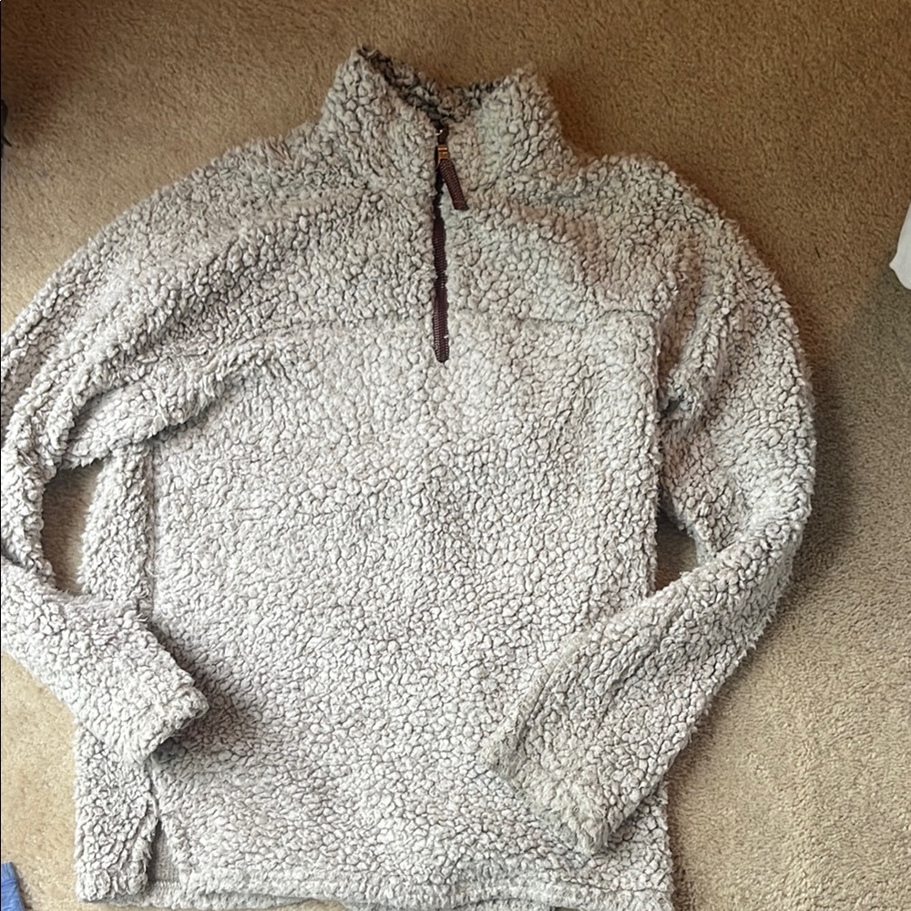 True Grit Sherpa pullover - light grey